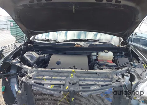 2020 Chevrolet Traverse Fwd Lt Cloth z USA, uszkodzony, nr VIN 1GNERGKW2LJ281424